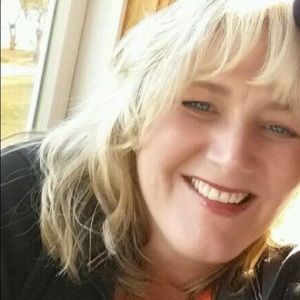 Meet your Posher, Christine